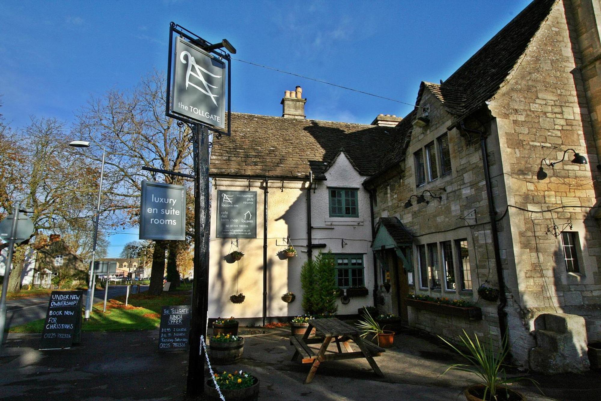 The Tollgate Inn Bradford-On-Avon Exteriör bild