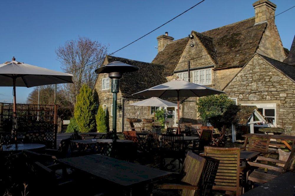 The Tollgate Inn Bradford-On-Avon Exteriör bild